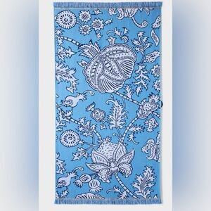 ROLLER RABBIT X TARGET Floral Vines Beach Towel Blue NWT in hand to ship